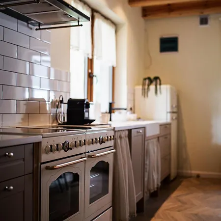 Caloroczny W Sosnowym Lesie Milicz