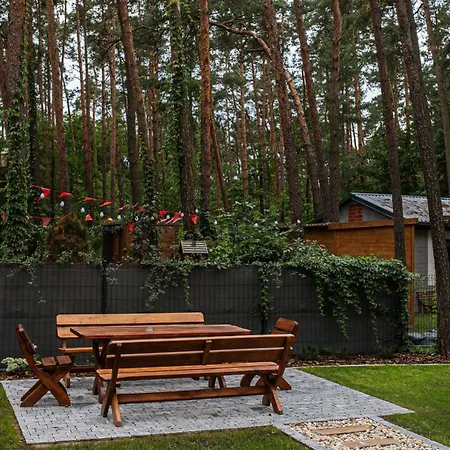 Caloroczny W Sosnowym Lesie בית נופש מיליץ