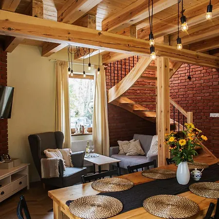 Caloroczny W Sosnowym Lesie *