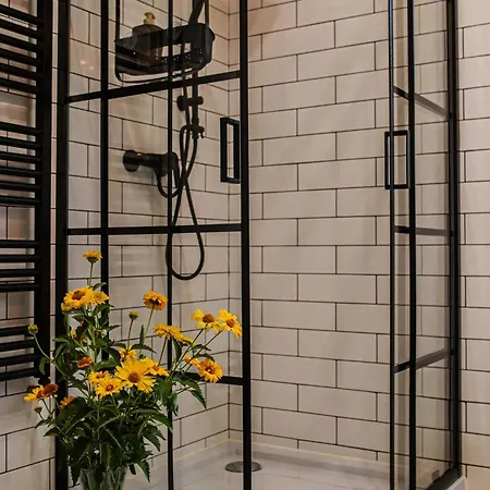 Caloroczny W Sosnowym Lesie Milicz