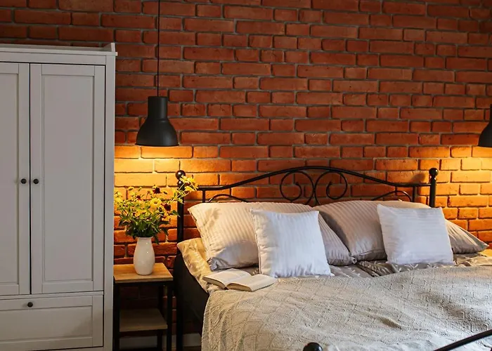 Caloroczny W Sosnowym Lesie