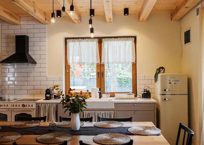 Caloroczny W Sosnowym Lesie Prázdninový dům