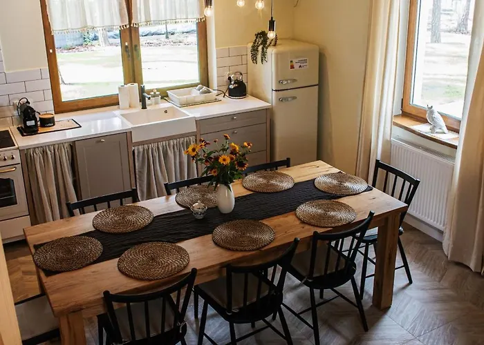 Caloroczny W Sosnowym Lesie Milicz